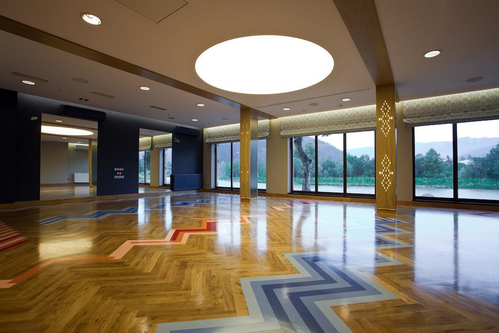 Hotel Piwniczna Spa&Conference Ngoại thất bức ảnh