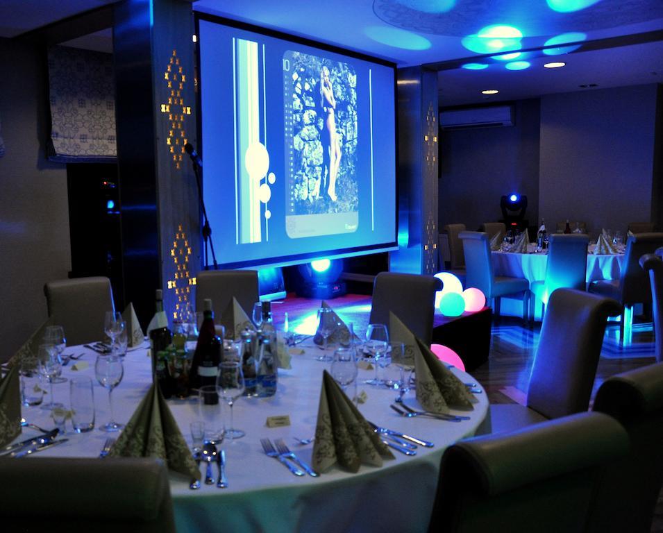 Hotel Piwniczna Spa&Conference Ngoại thất bức ảnh