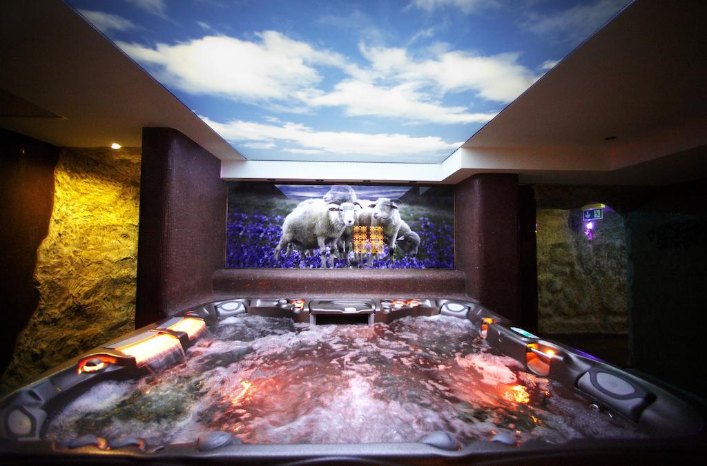 Hotel Piwniczna Spa&Conference Ngoại thất bức ảnh